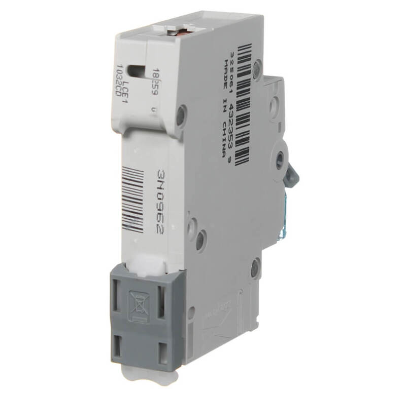 AC Circuit Breaker 1 Pole, 32A (Hager)